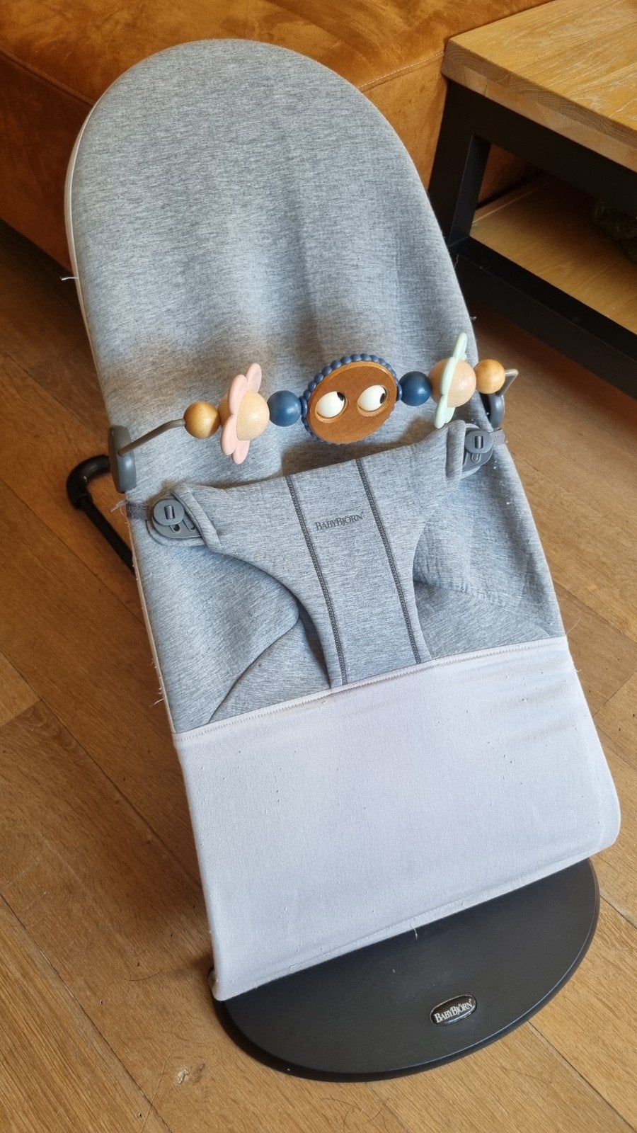 Babybjörn wipper met speelboog, Kinderen en Baby's, Wipstoeltjes, Gebruikt, Verstelbaar, Wipstoel, Ophalen