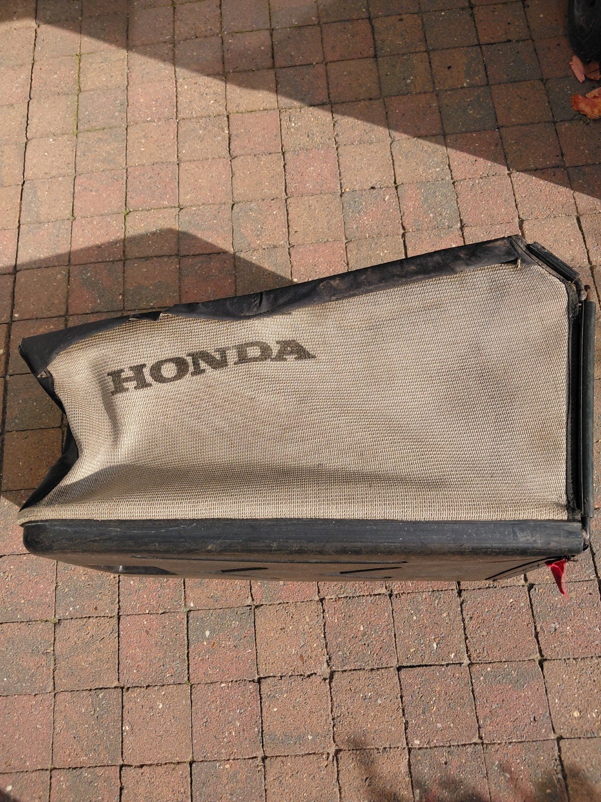 bac de ramassage pour  tondeuse honda hrb476c, Ophalen, Gebruikt