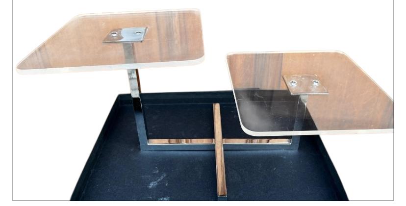 Predentoir  de vitrine en plexi et chrome, Enlèvement, Utilisé