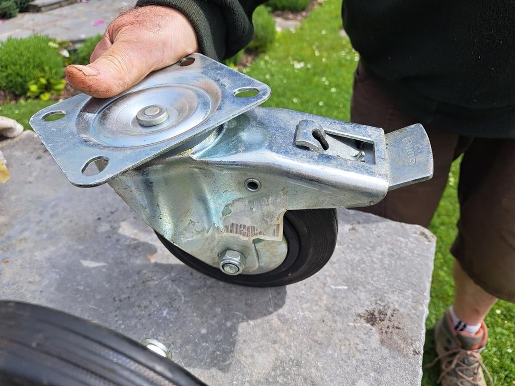 Roues neuves, Doe-het-zelf en Bouw, Zwenkwielen, Ophalen