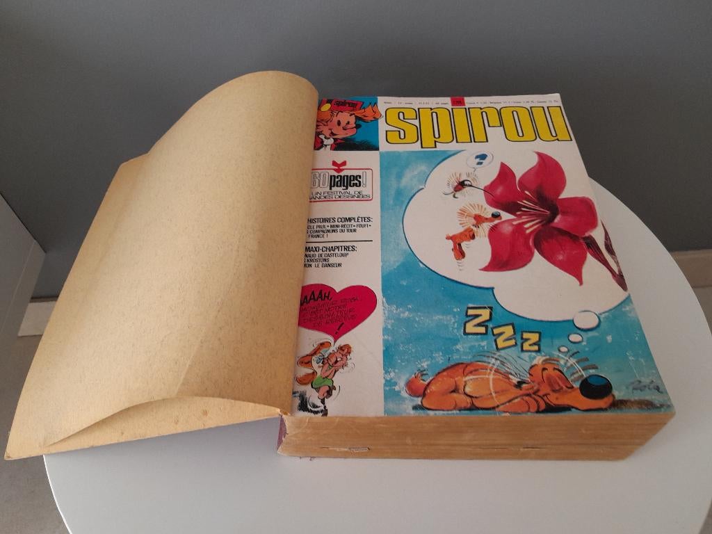 BD Spirou reliure collector, 1972, Plusieurs BD, Enlèvement, Comme neuf