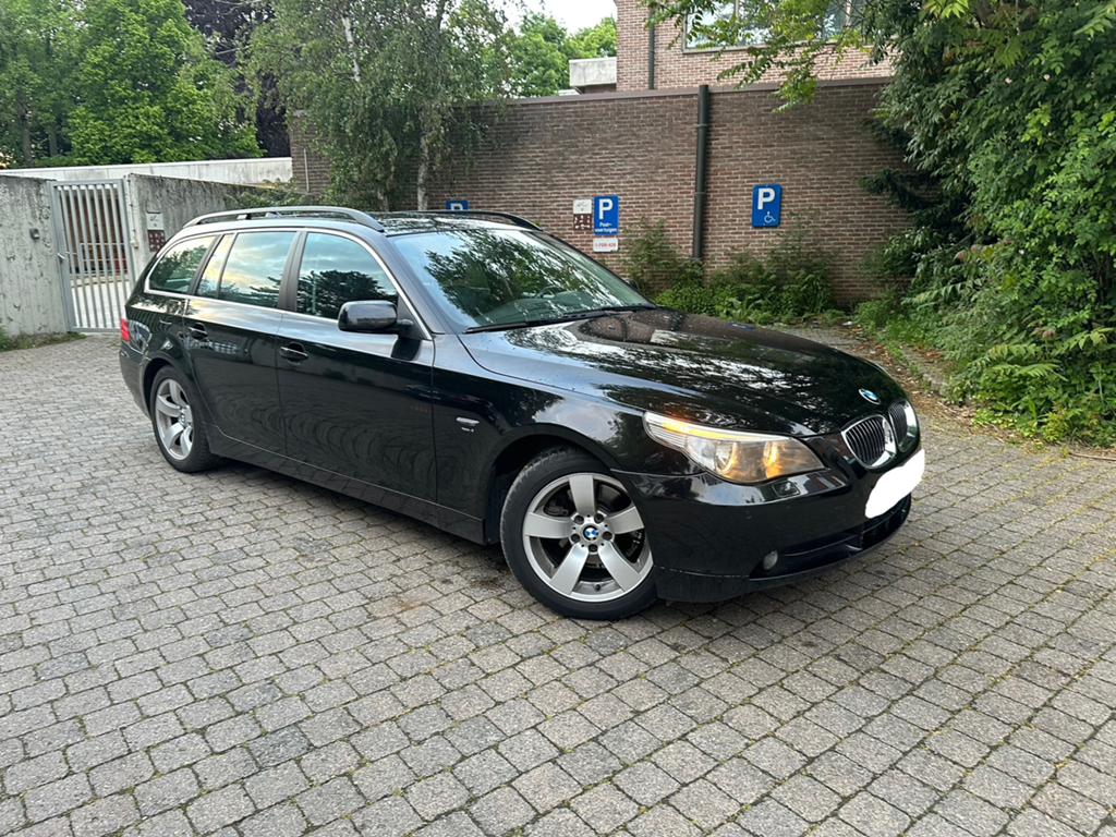 Bmw 523i automaat, Auto's, BMW, Automaat, Zwart, Particulier, Euro 4