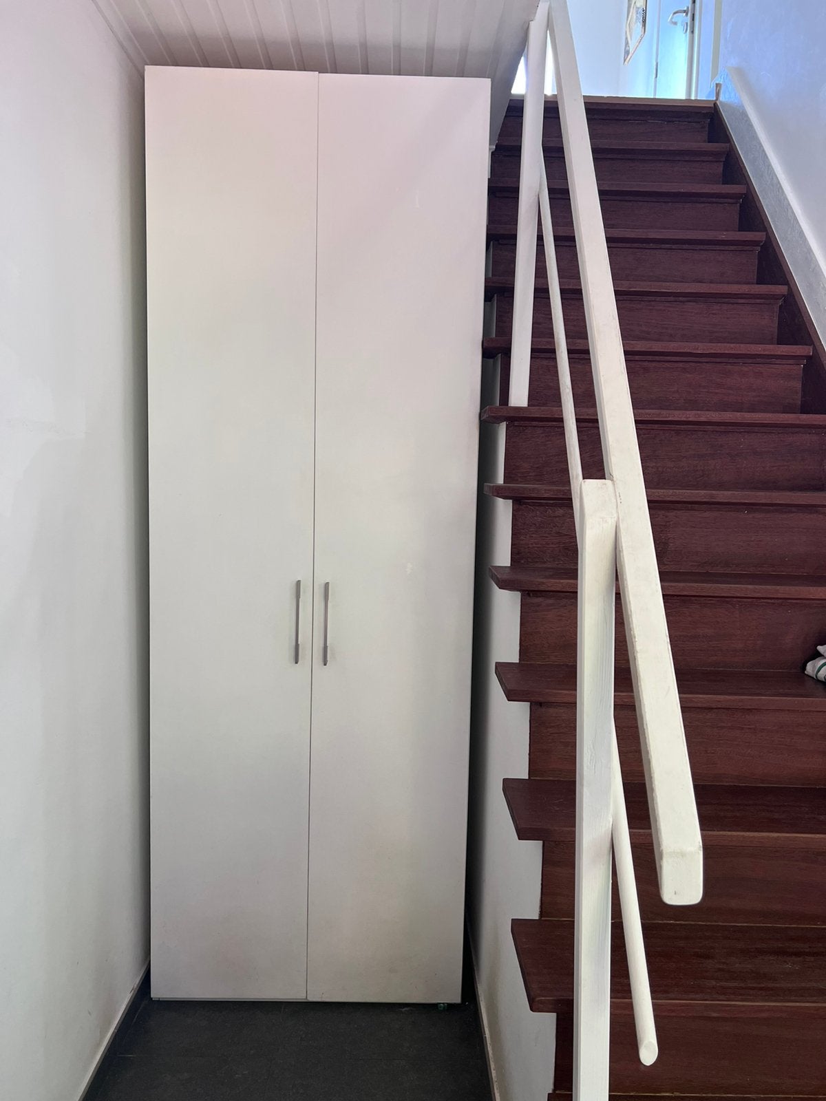 Grande armoire, Enlèvement, Utilisé, 50 à 75 cm, 200 cm ou plus