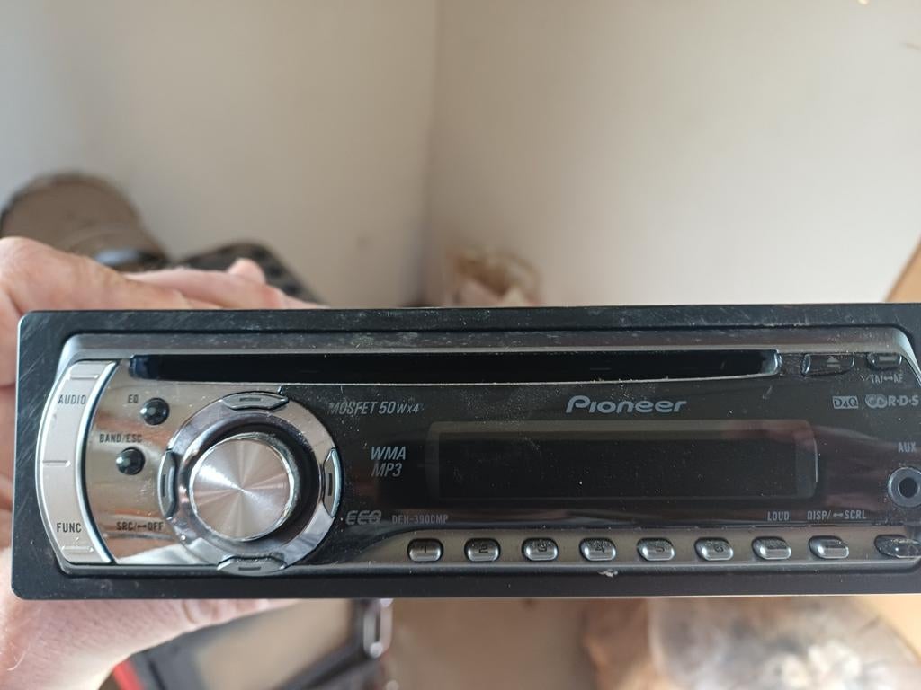 Pioneer, Enlèvement