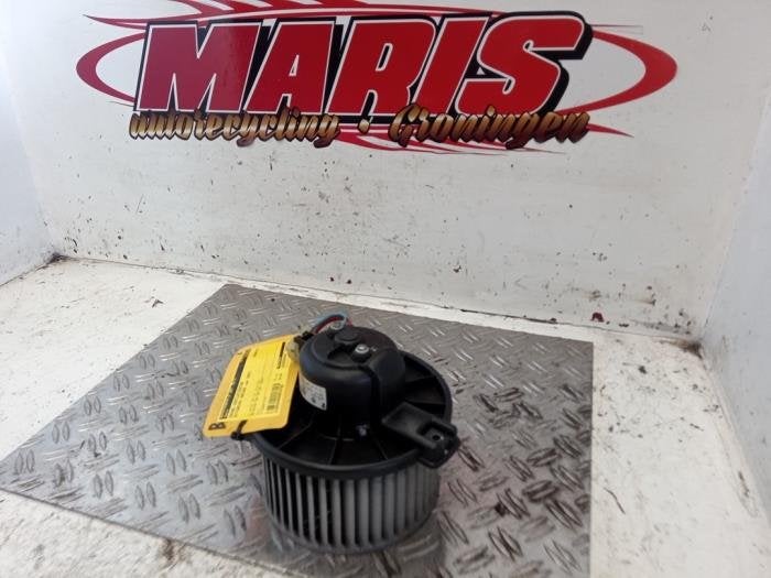 Moteur de ventilation chauffage d'un Mitsubishi Carisma, -, -, 3 mois de garantie, Utilisé