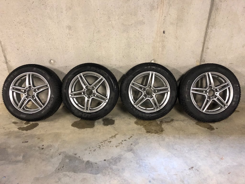 Aluminium velgen met winterbanden 205 55 R16 91 H Mercedes, Ophalen, 16 inch, Banden en Velgen, Nieuw