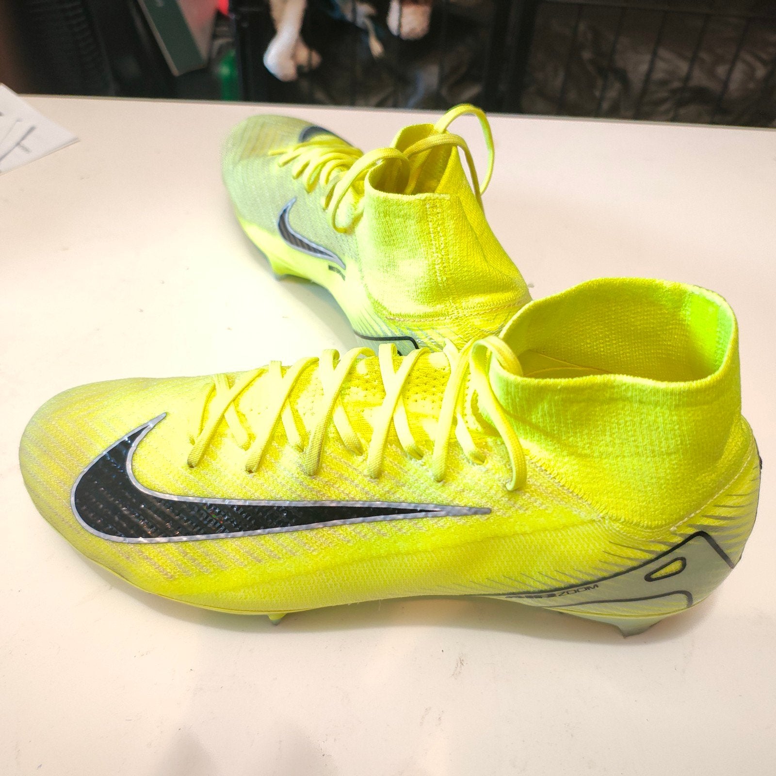 Nike Mercurial taille 45 zgan, Enlèvement ou Envoi