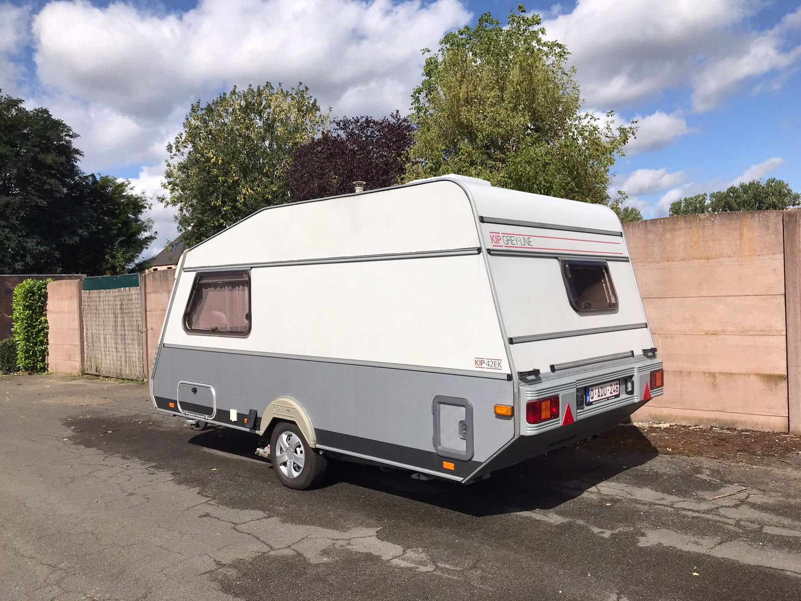 Caravan KIP Grey Line KG 420 - zeer goede staat, Ringverwarming, Rondzit, Kip, Omvormbare zithoek