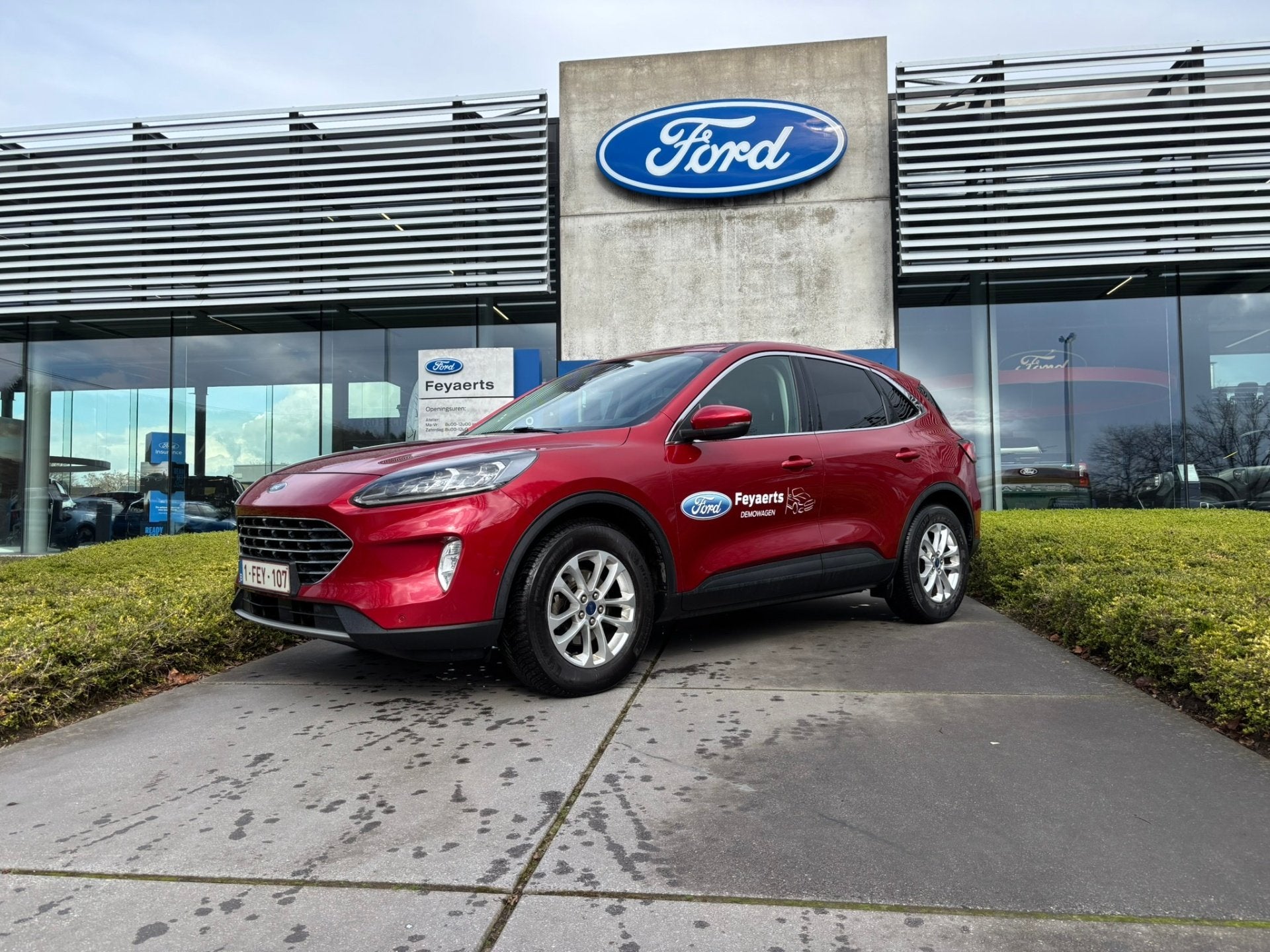 Ford Kuga EcoBlue Titanium X / Demowagen (bj 2021), Auto's, Gebruikt, Euro 6, Leder en Stof, 120 pk
