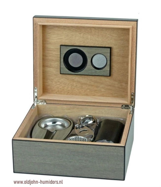 MERK HUMIDOR STARTSET KADOSET GRIJS ASBAK KOKER KNIPPER  h78, Verzamelen, Verzenden, Nieuw, Tabaksdoos of Verpakking