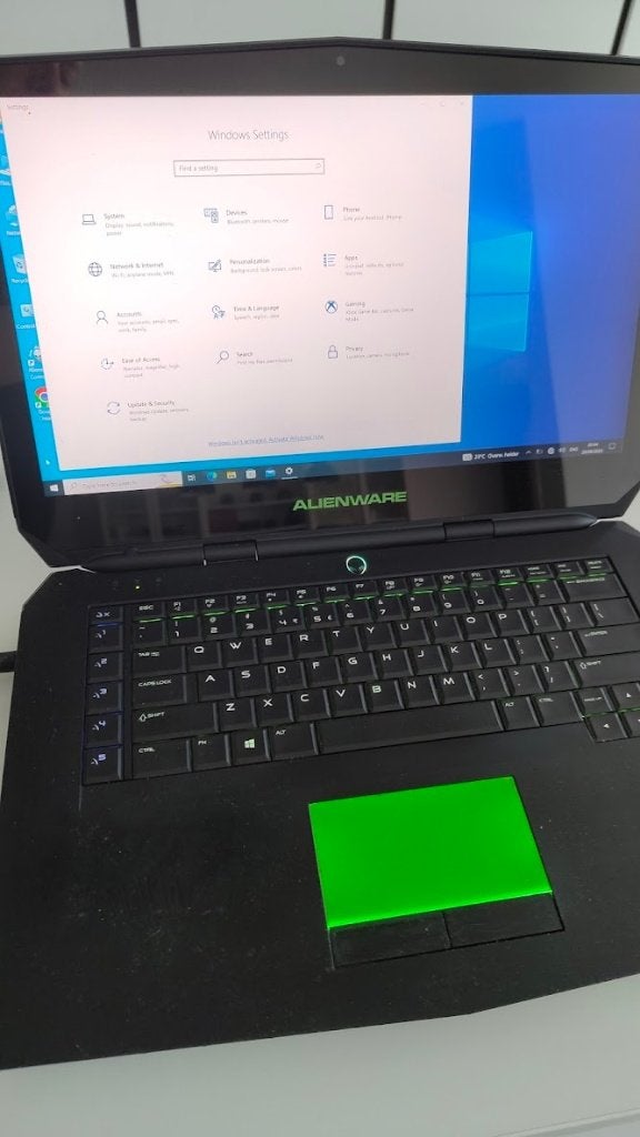 Alienware 15 R1 Gaming Laptop + Graphics Amplifier QWERTY, Computers en Software, Windows Laptops, Gebruikt, Alienware, Ophalen of Verzenden
