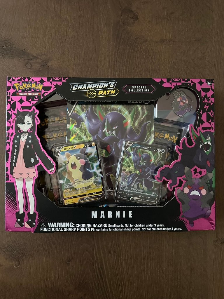 Marnie Special Collection Box Champions Path, Ophalen of Verzenden, Nieuw, Boosterbox