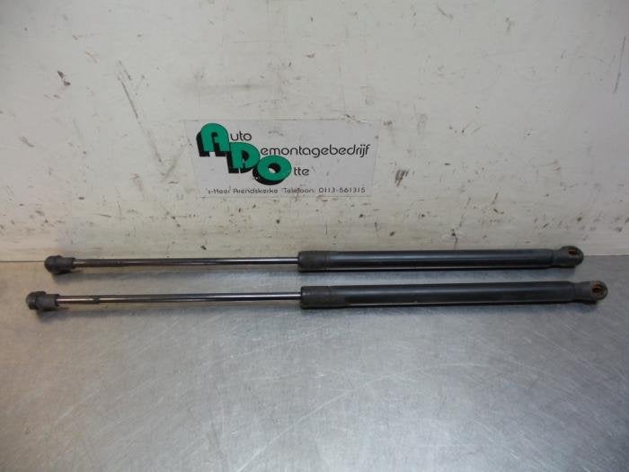 Set Gasdempers Achterklep van een Seat Ibiza (Ibiza 02-), Gebruikt, -, -, Ophalen of Verzenden