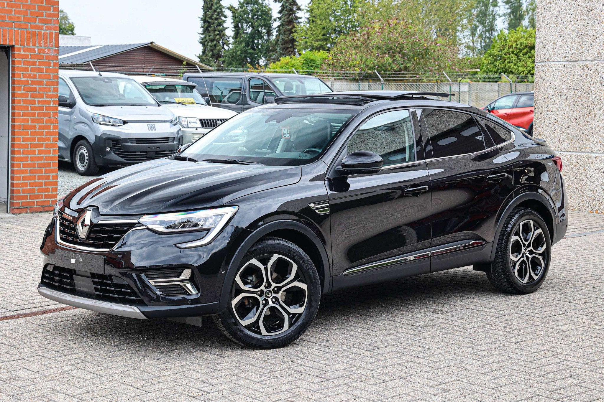 Renault Arkana PANORAMISCH-DAK*TECHNO-UITVOERING*ACHTERUITRI, Auto's, Arkana, Gebruikt, 4 cilinders, Bedrijf