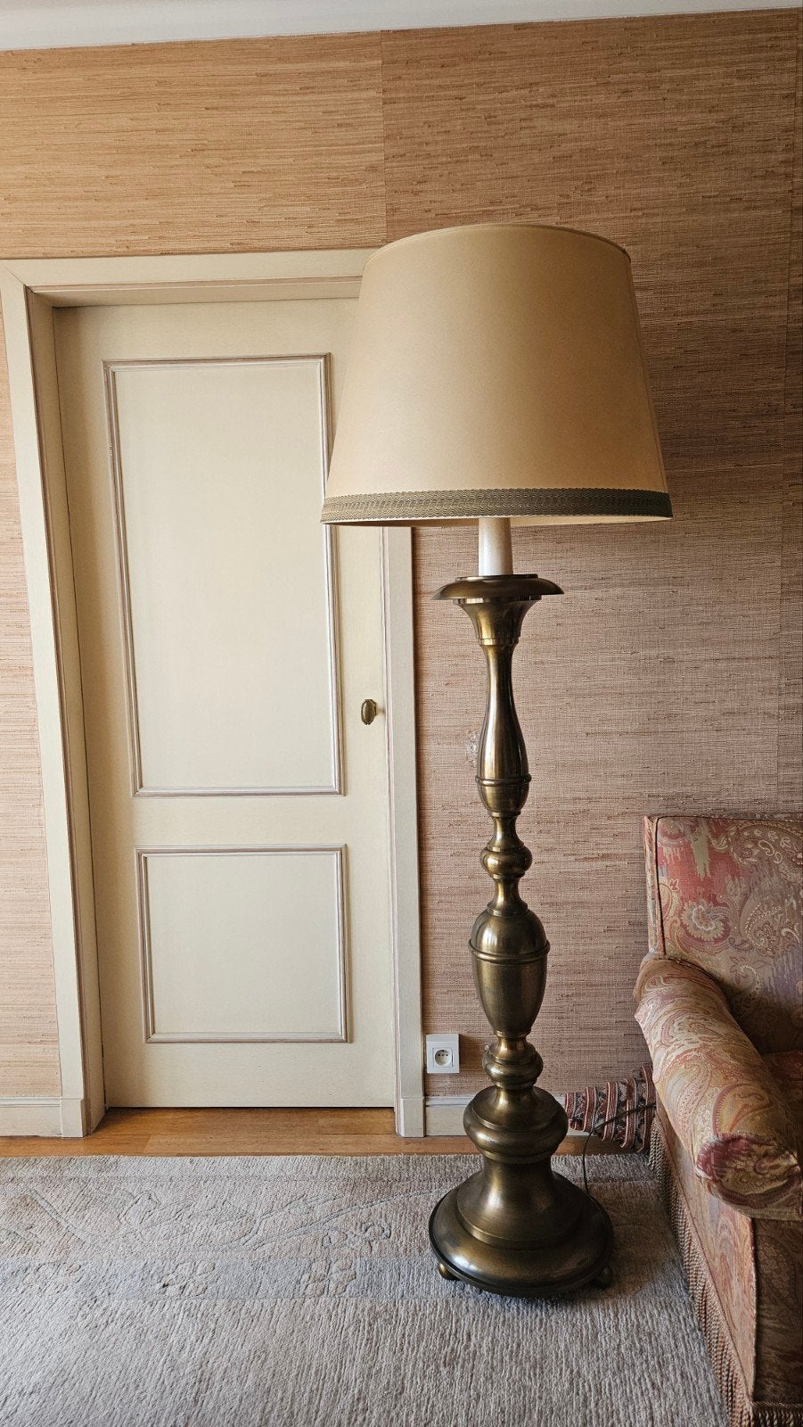Klassieke Staande Schemerlamp – Gepatineerd Messing / Brons, Ophalen, Vintage