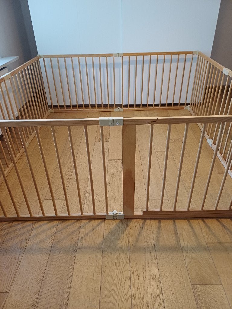 Mooi groot houten grondpark ,  8-delig en in prima staat, Ophalen, Gebruikt, Overige vormen
