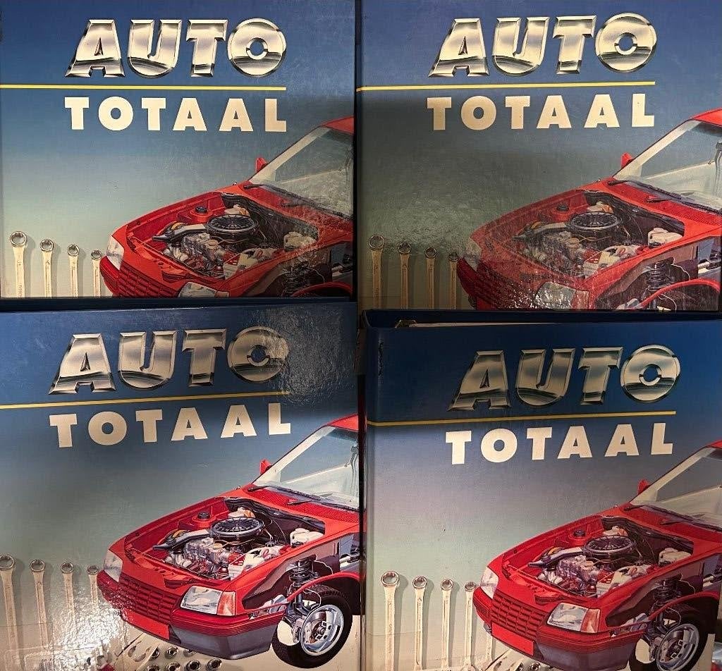 Autoboeken Auto Totaal. €20,-, Boeken, Auto's | Boeken, Algemeen, Zie beschrijving, Ophalen, Gelezen