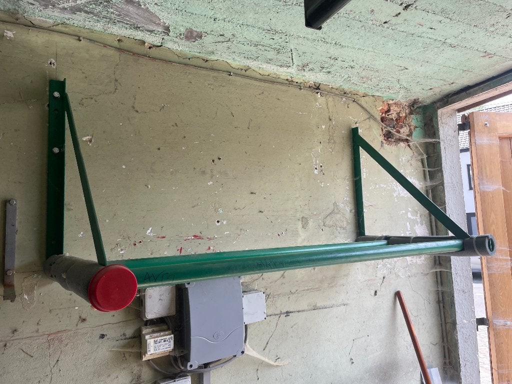 Porte pneus de voiture pour stockage en hauteur
