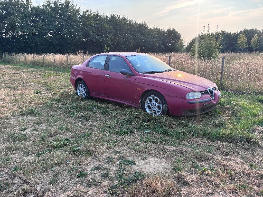 Alfa Romeo 156 2.0 TS voor project of onderdelen, Autos, Alfa Romeo, 4 portes, Boîte manuelle, Noir, Berline