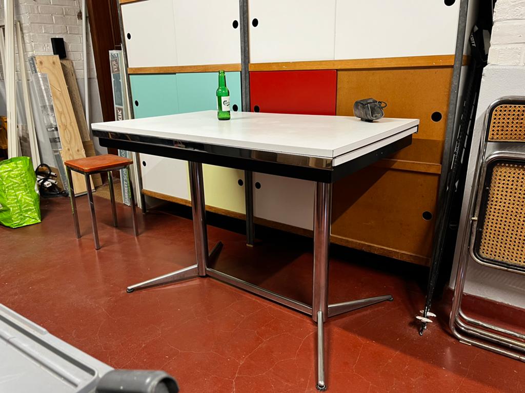 Retro ‘70 eettafel uitklapbaar, Ophalen, Gebruikt, 100 tot 150 cm, 50 tot 100 cm