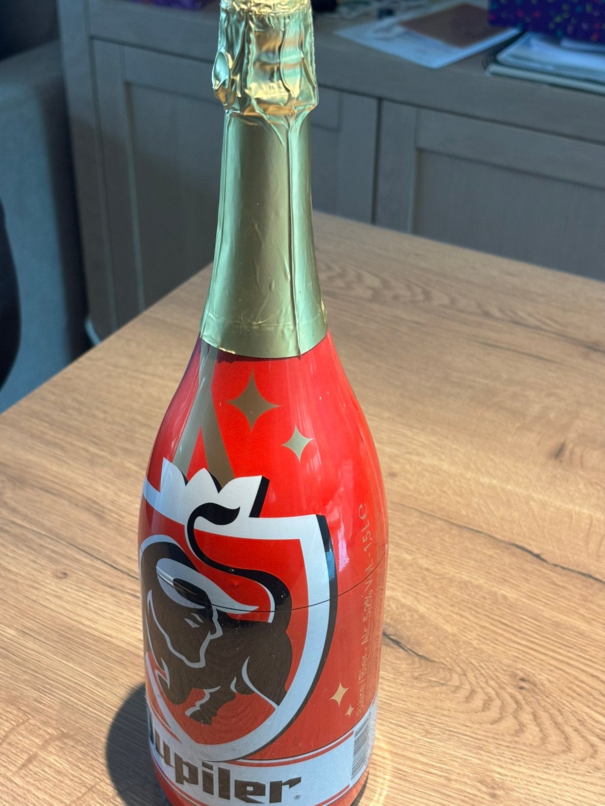 Jupiler Jubileumeditie 1,5L (Glas) – Uitstekende Staat, Verzamelen, Ophalen, Zo goed als nieuw, Glas of Glazen, Jupiler
