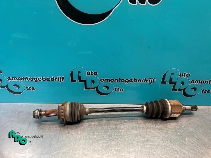 Aandrijfas links-voor van een Opel Karl (Karl 15-), Gebruikt, -, -, Opel