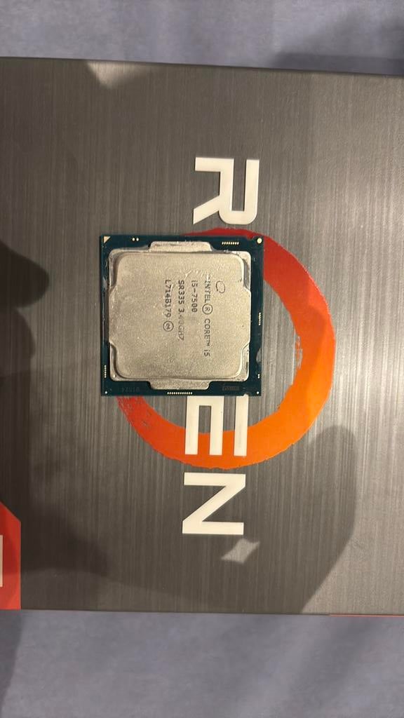 Core i5-7500 3.40 GHz, Enlèvement ou Envoi, Comme neuf