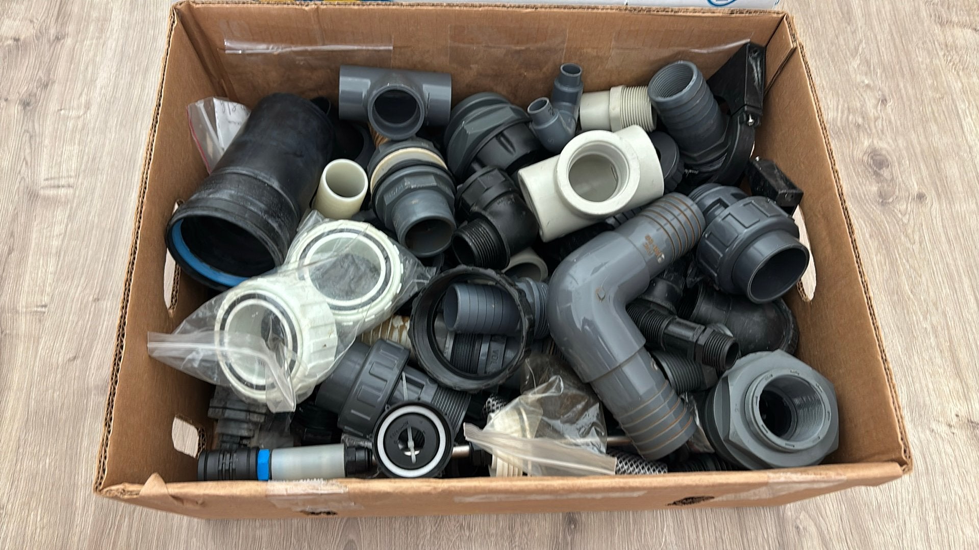 Verschillende PVC koppelingen, Doe-het-zelf en Bouw, Ophalen, Zo goed als nieuw, PVC