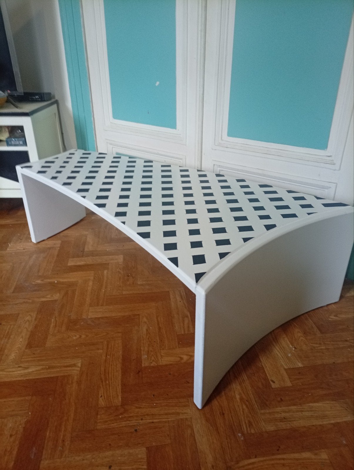 Table basse moderne nouveau design, Enlèvement, Comme neuf