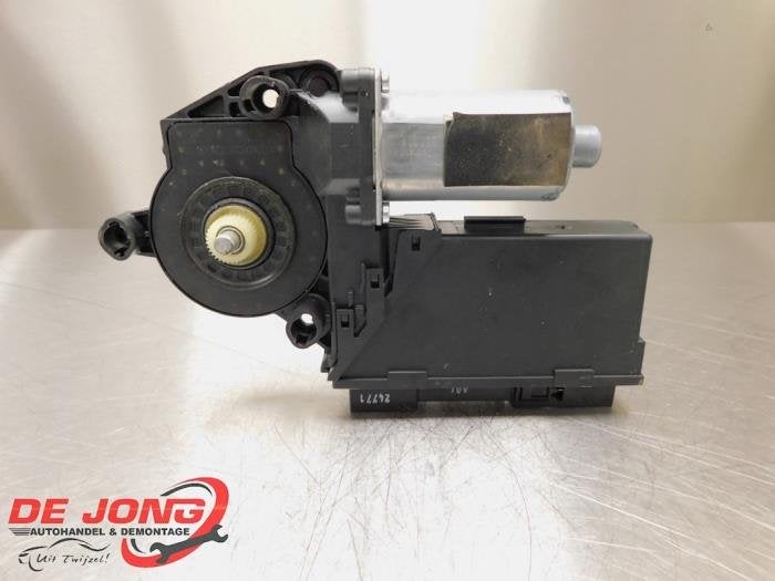 Moteur de vitre portière d'un Audi A8, -, 3 mois de garantie, Audi, Utilisé