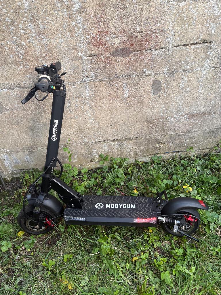 MOBYGUM elektrische scooter - Zeer goede staat, Auto diversen, Overige Auto diversen, Ophalen