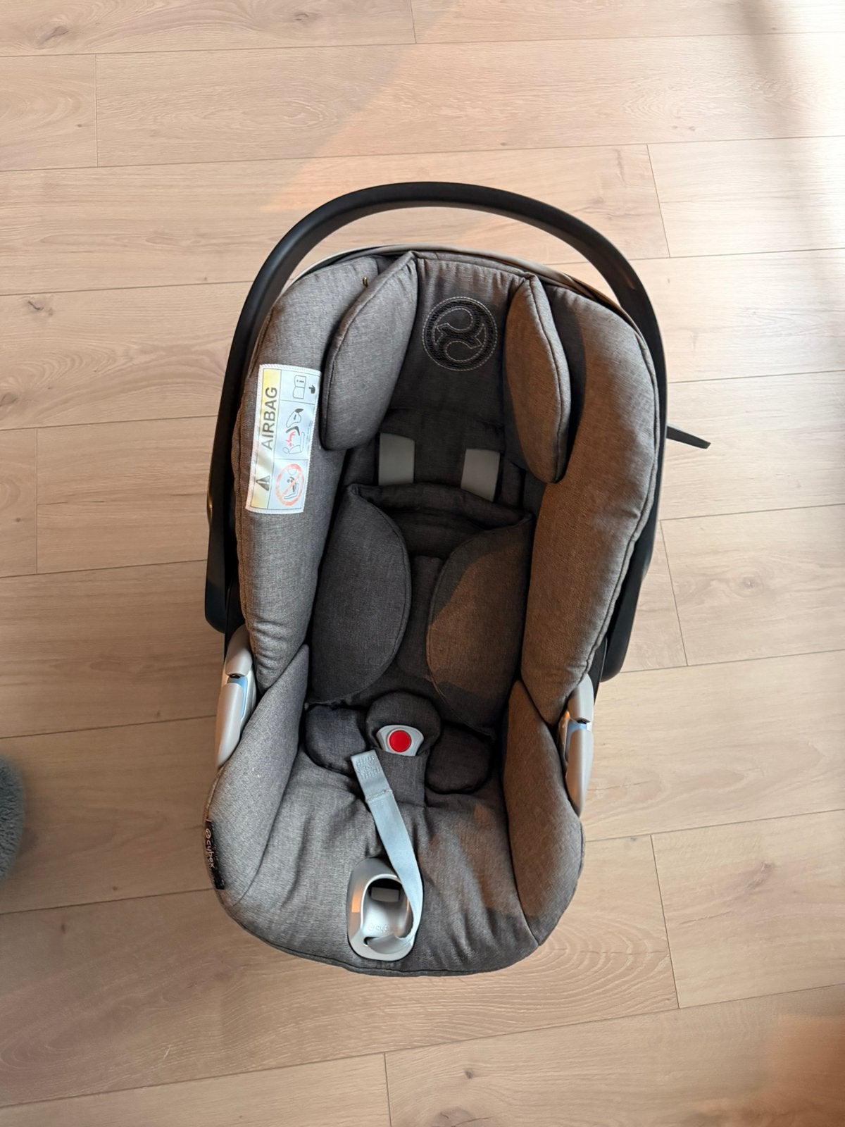 Cybex Cloud + Cybex Sirona met ISOFIX-base en adapters, Ophalen, Zo goed als nieuw, Maxi-Cosi, Isofix
