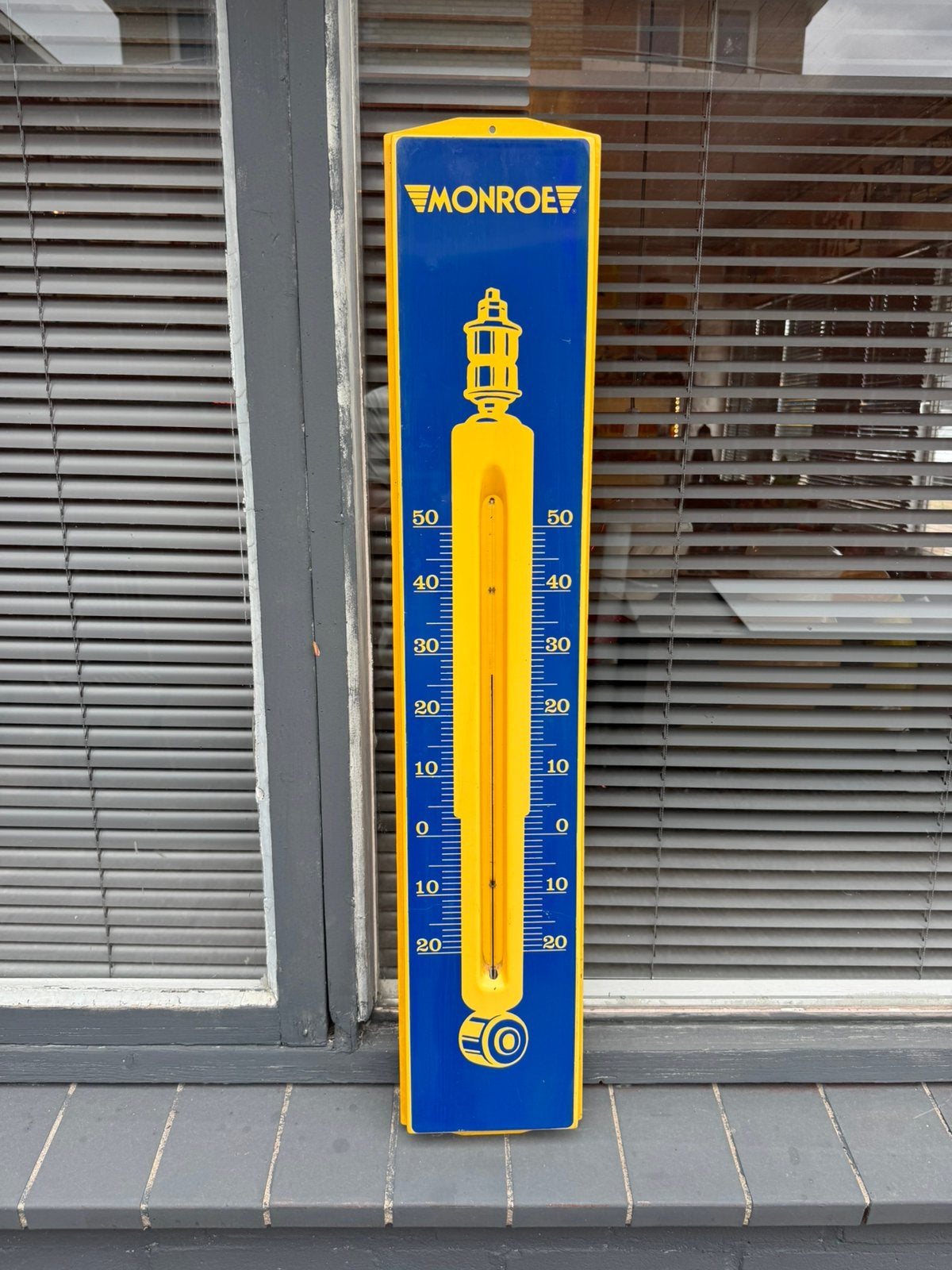Grote MONROE reclame thermometer, Ophalen of Verzenden, Gebruikt, Reclamebord