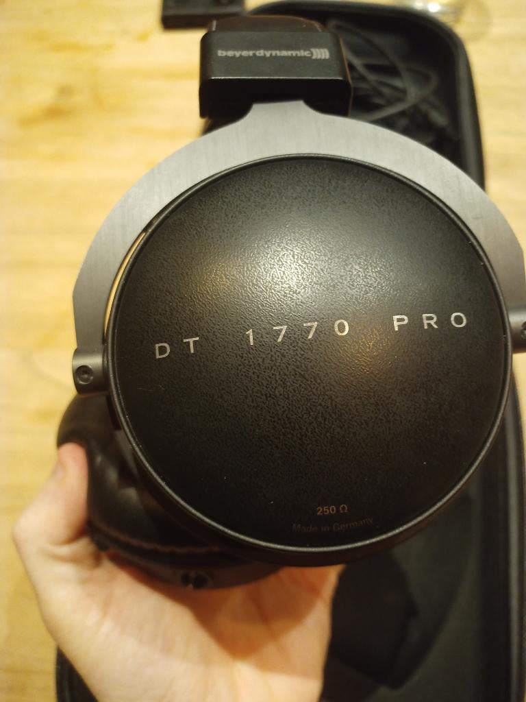 Beyerdynamic dt 1770 pro, Audio, Tv en Foto, Hoofdtelefoons, Ophalen of Verzenden, Zo goed als nieuw, Over oor (circumaural), Overige merken