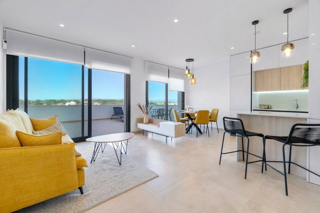 Sleutelklare benedenwoning in Torrevieja/Zee, Torrevieja, Spanje, 119 m², 2 kamers