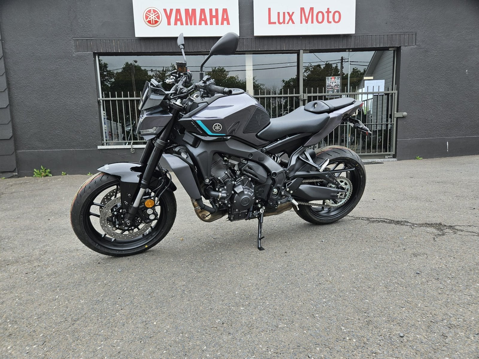 Yamaha mt-09 yamt, Motos, Motos | Yamaha, Permis Moto A, Plus de 35 kW, Particulier, 3 cylindres