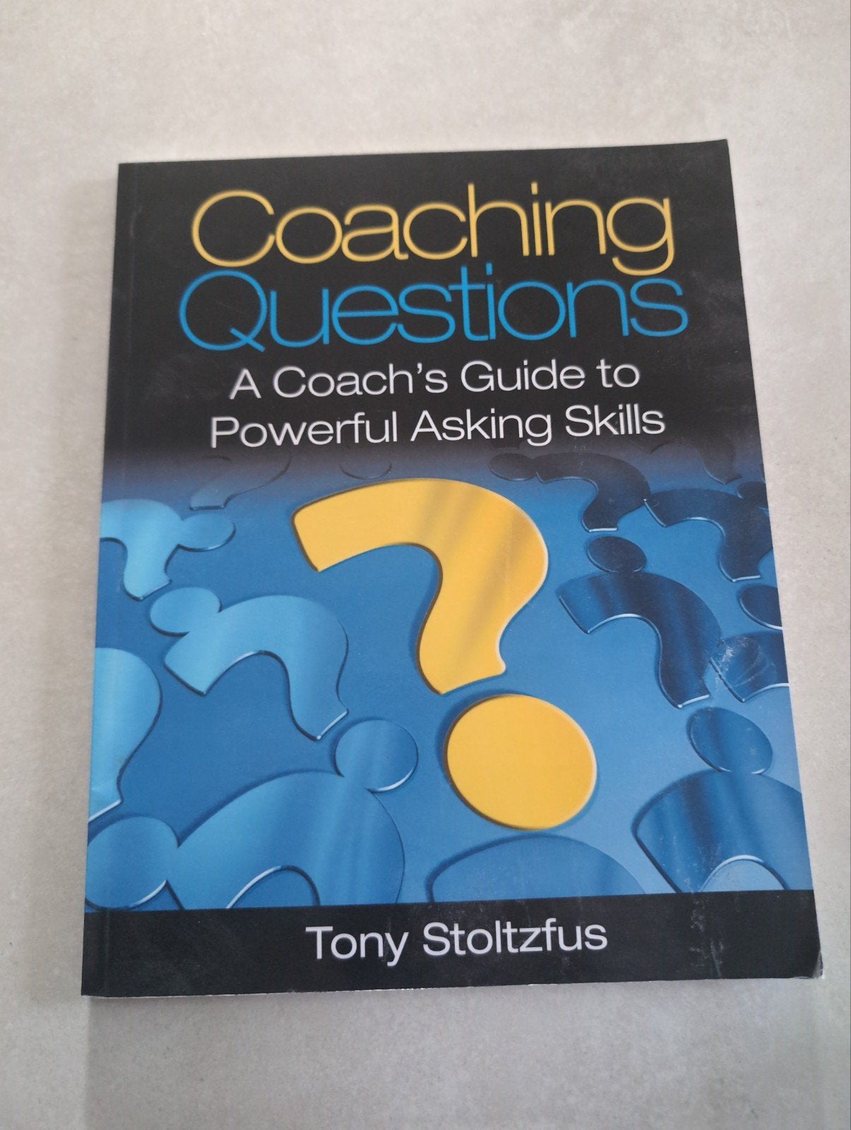 coaching questions: a coach's guide to asking ..., Boeken, Ophalen