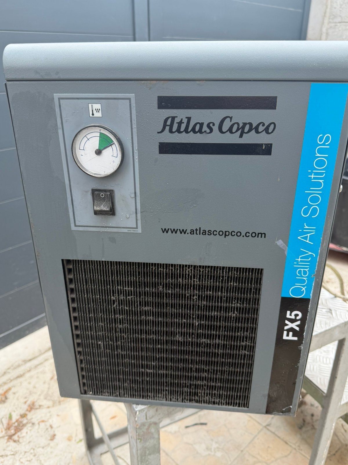 Sécheur d’air comprimé ATLAS COPCO FX5 – 16 bar – 230 V –, Enlèvement, Comme neuf