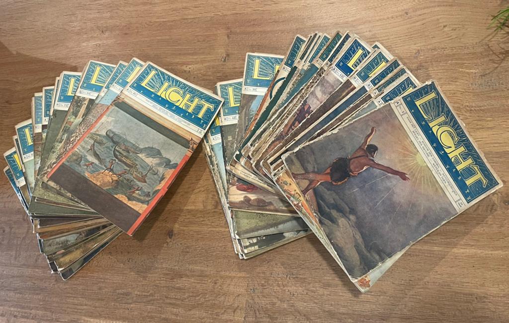 Stapel historisch wetenschapstijdschrift "Licht" vanaf 1926, Boeken, Tijdschriften en Kranten, Ophalen of Verzenden, Gelezen, Wetenschap en Natuur