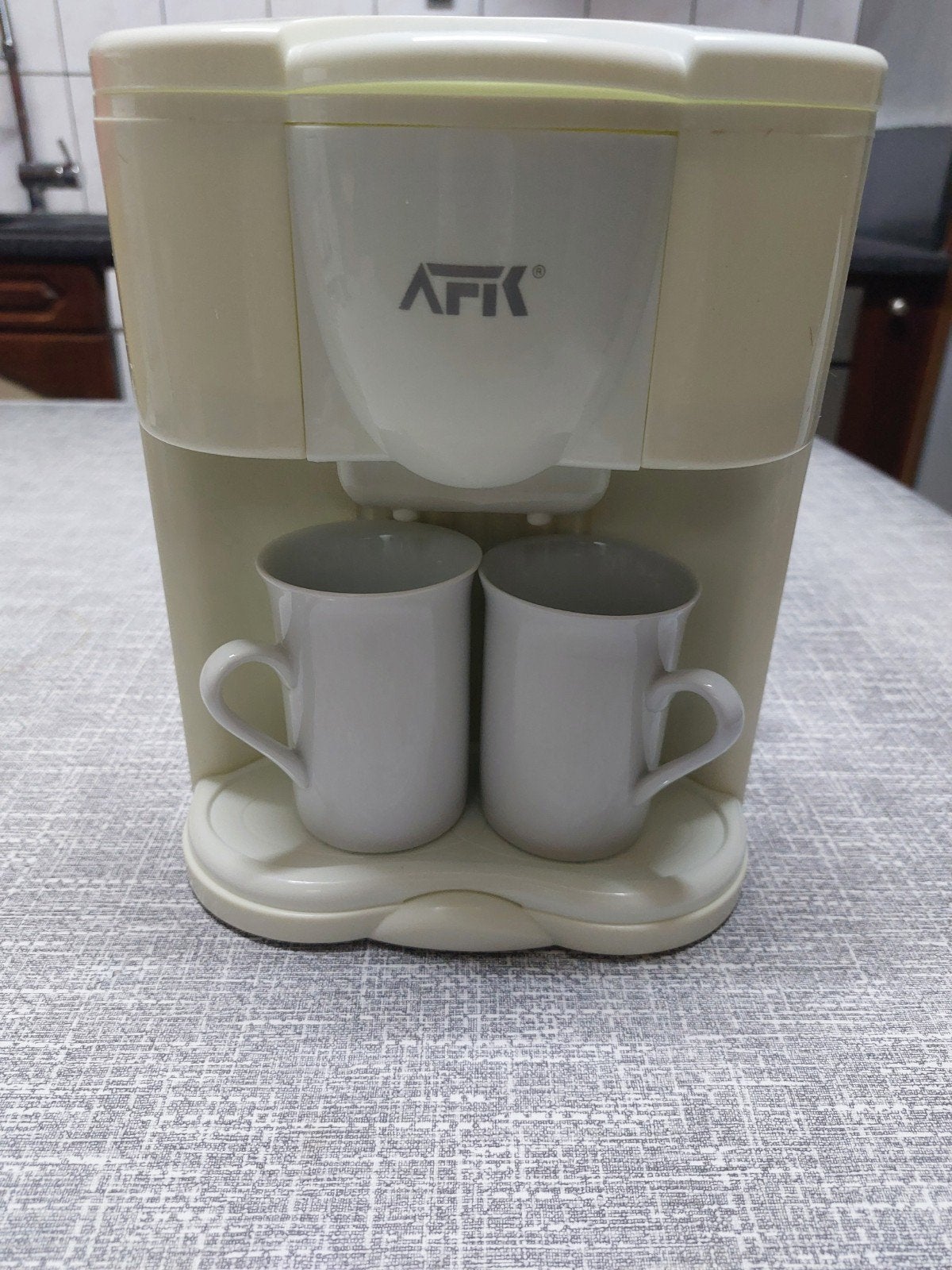 Koffiemakertje, Ophalen