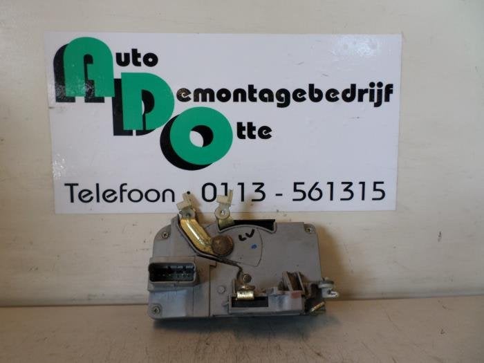 Serrure portière mécanique 4portes avant gauche d'un Citro, -, 3 mois de garantie, Utilisé, -