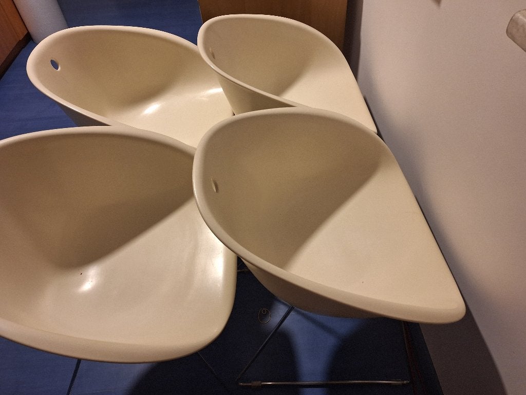 4 PEDRALI GLISS .....ITALY DESIGN ...KUIPSTOELEN...., Comme neuf, Synthétique, Enlèvement, Blanc