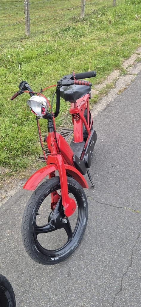 Vespa ciao A classe met papieren, Fietsen en Brommers, Brommers | Tomos, Ophalen
