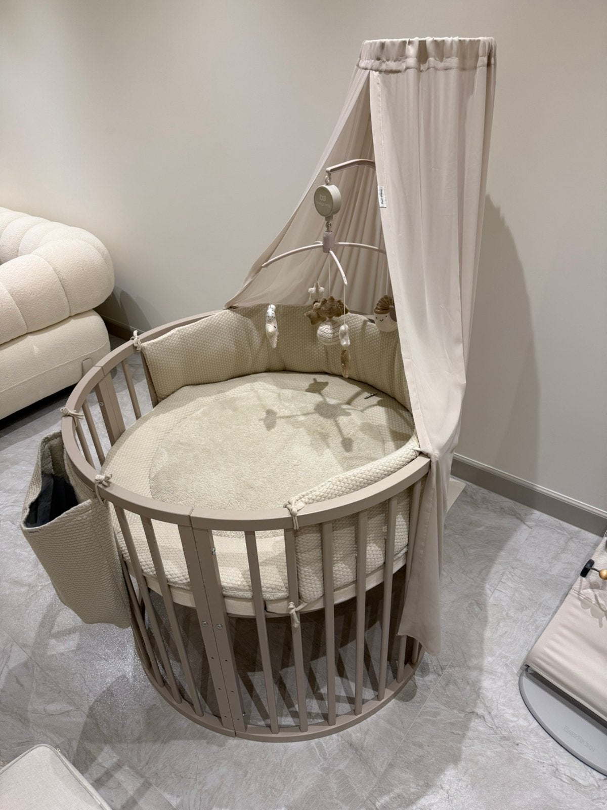 Novi Mila Ronde Box Sand +Baby’s Only Set –Zo goed als nieuw, Ophalen, Zo goed als nieuw, Rond, Boxkleed