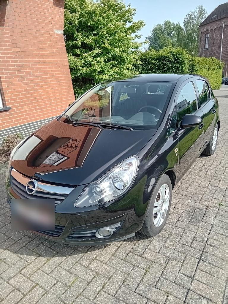 Une Opel Corsa soignée avec quelques kilomètres, Autos, Opel, Euro 5, Achat, 63 kW, Boîte manuelle