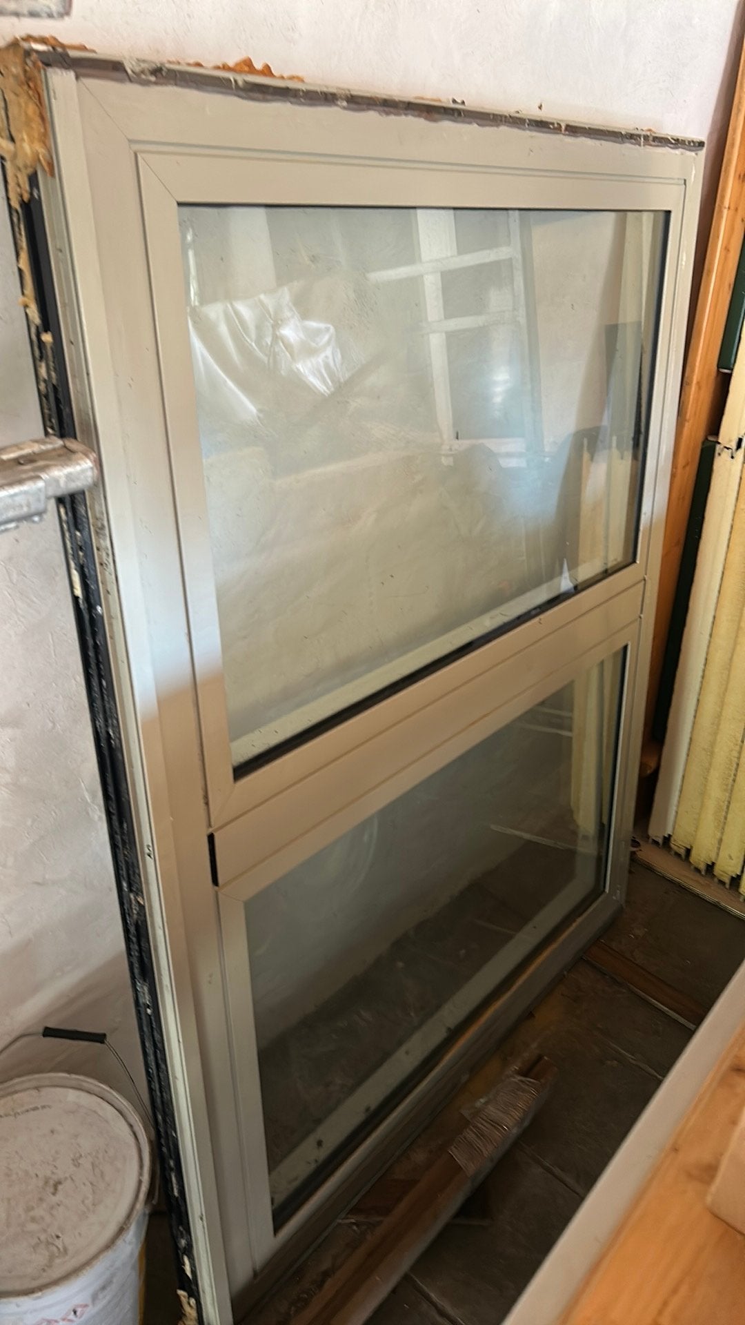 Aluminium raam, Ophalen, Aluminium, Zo goed als nieuw, 150 tot 225 cm
