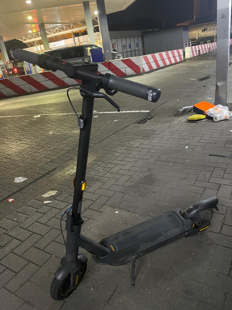 Ninebot step G2 max, Ophalen of Verzenden, Zo goed als nieuw
