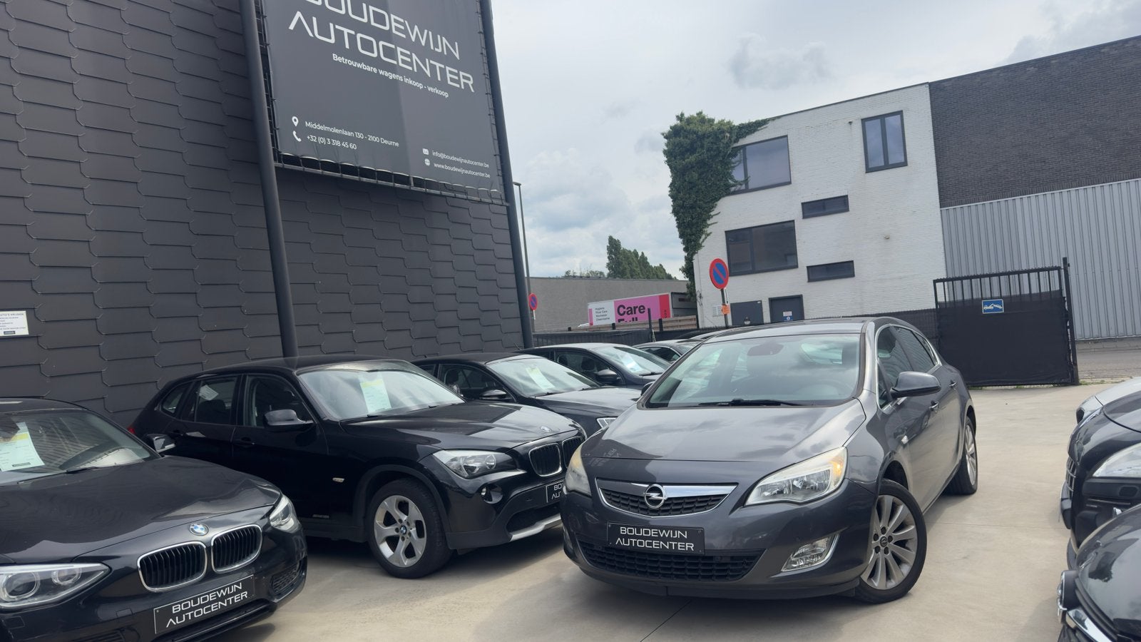 Opel Astra 1.4Benzine 2010 220.xxxkm Topstaat Garantie, Auto's, Voorwielaandrijving, Zwart, Leder en Stof, Handgeschakeld