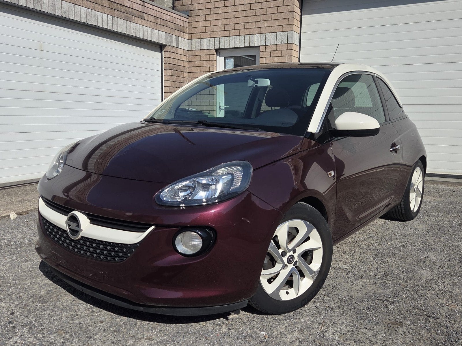 OPEL ADAM 1.2ESSENCE 70cv - 03/2014 - 106.900 km, Auto's, Particulier, Panoramadak, C3, Te koop