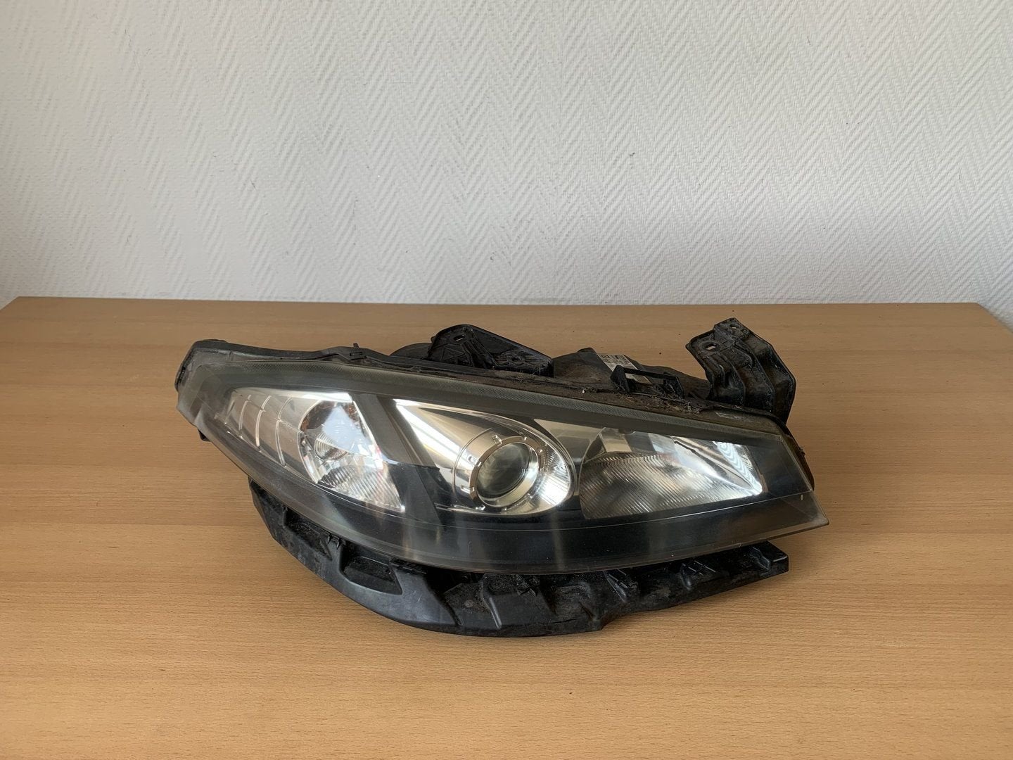 koplamp rechts renault laguna 2005 tot 2007 xenon 8200555906, Renault, -, Utilisé, -